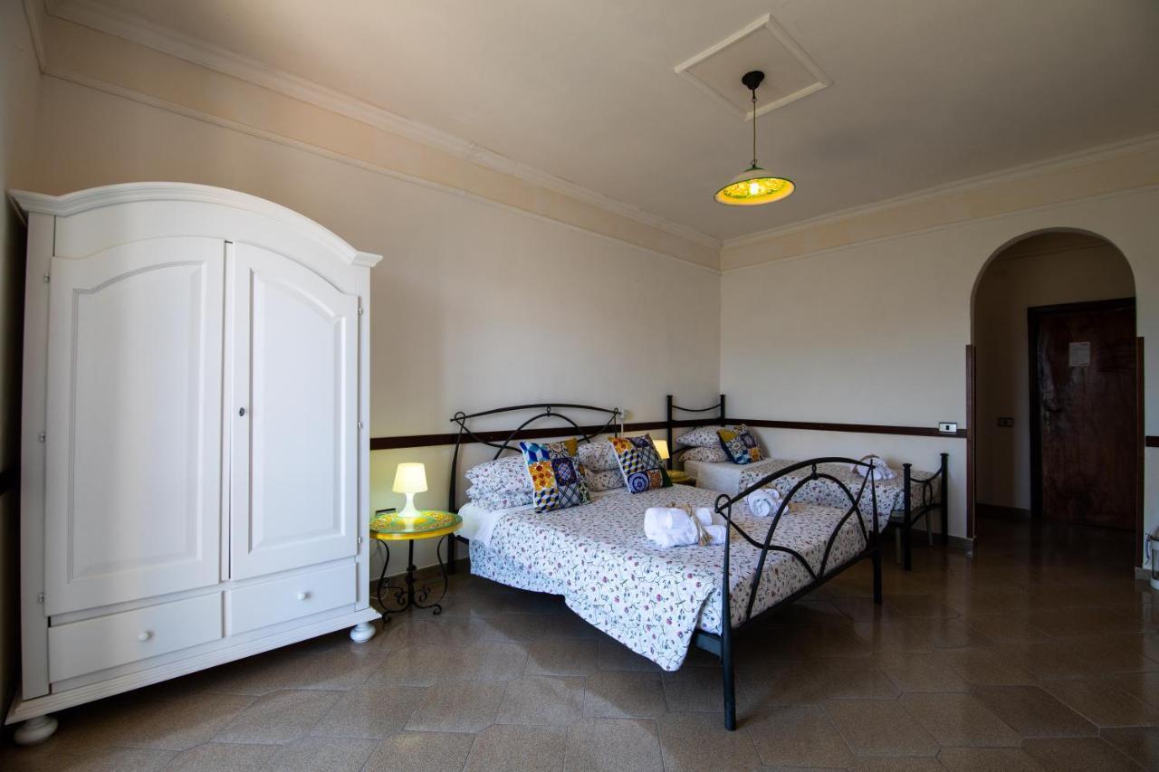 Madonna Della Scala Bed and Breakfast Castellabate Buitenkant foto